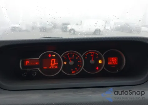 2011 Scion Xb z USA, uszkodzony, nr VIN JTLZE4FE7B1136579